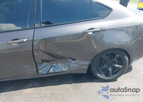 2015 Dodge Dart Sxt z USA, uszkodzony, nr VIN 1C3CDFBB0FD364377